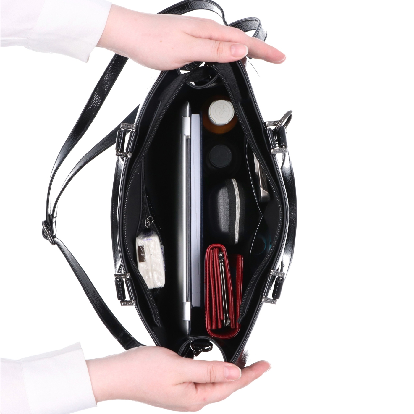 Kabelka do ruky s odnímatelným crossbody popruhem a přívěskem Le Sands materiál syntetická kůže zapínání na zip barva vínová velikost střední 4638 BO Vnitřek