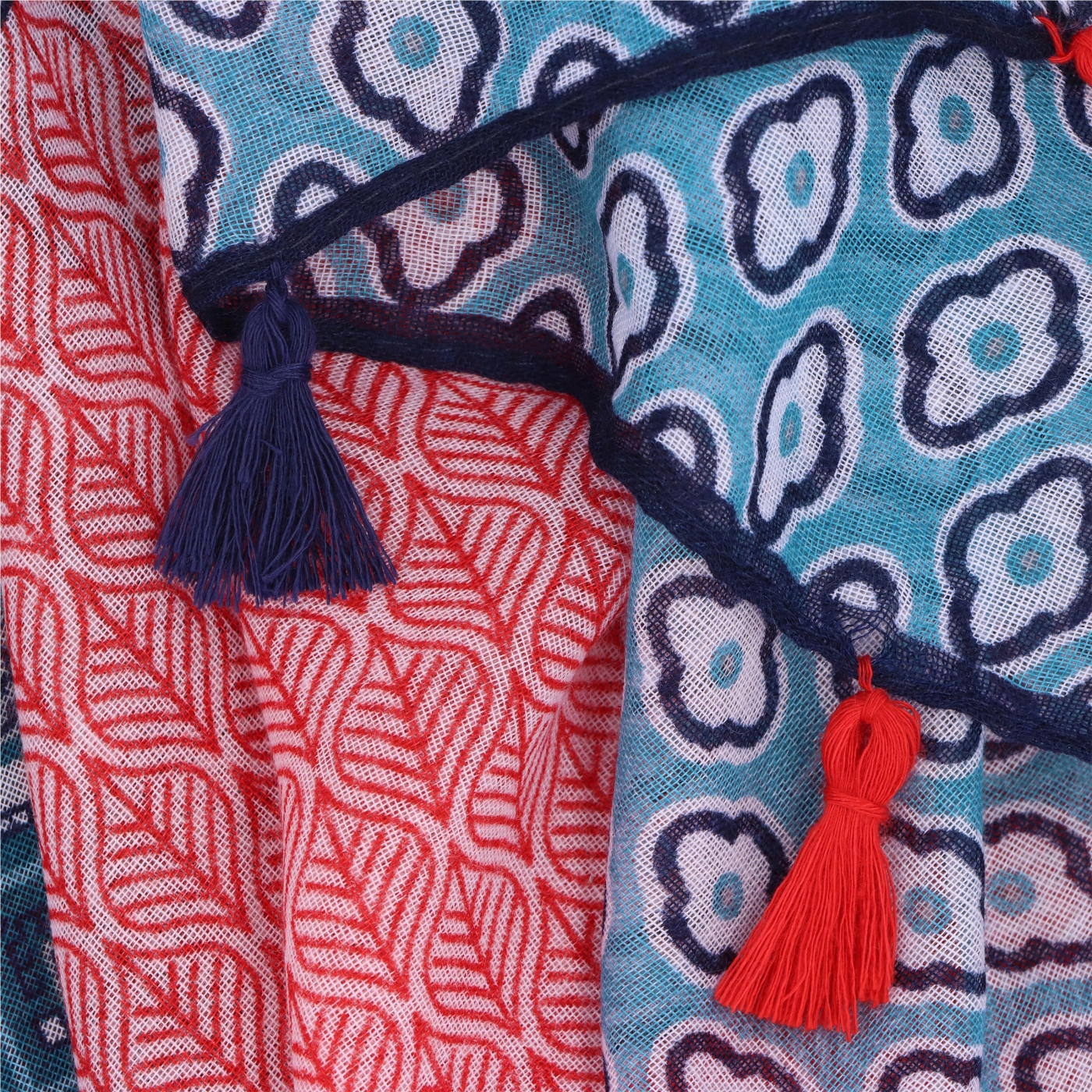 Lehký šátek s originálním vzorem Noelia Bolger materiál Viskóza a bavlna barva multicolor KL506 - 04
