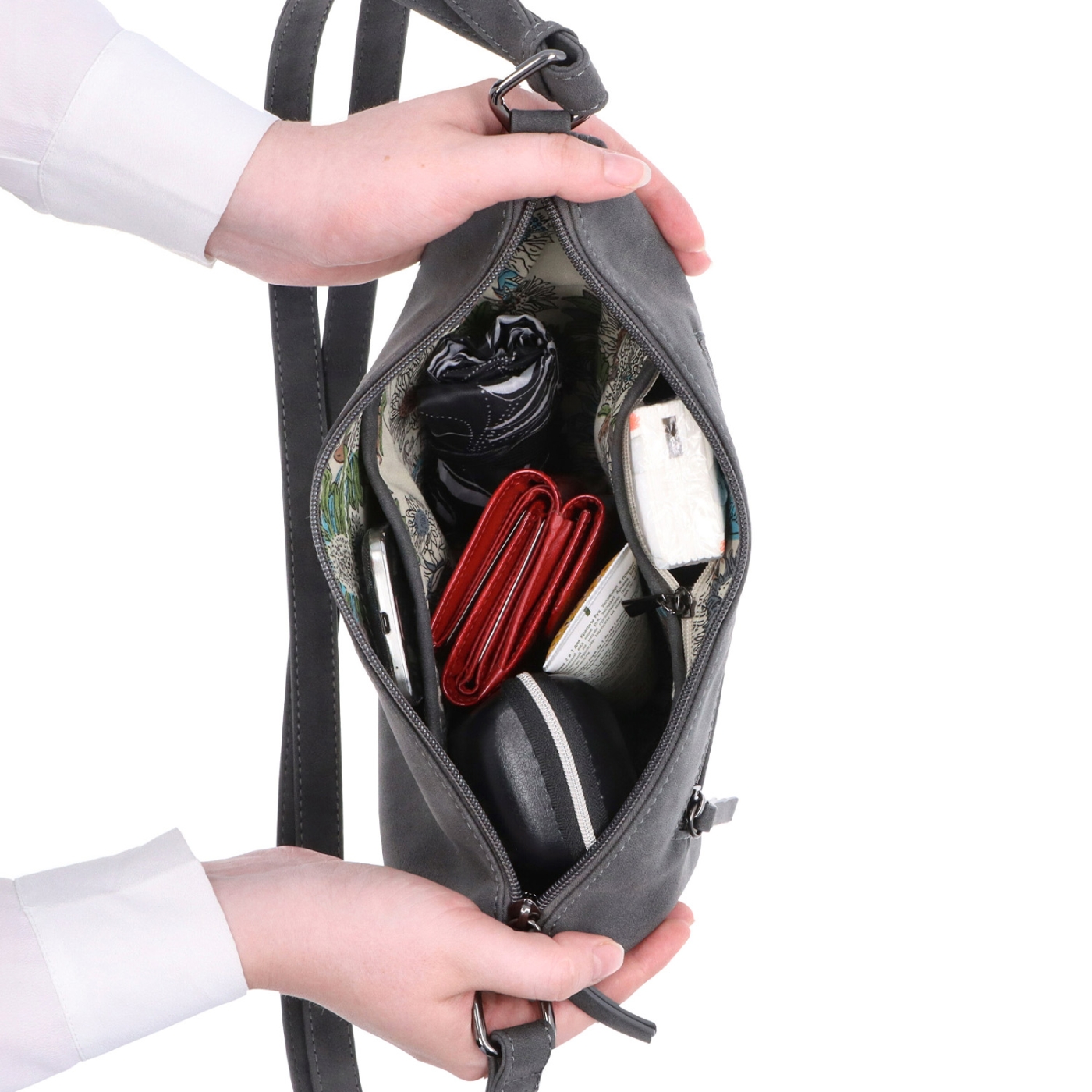 Kabelka typu moonbag ze syntetické kůže Tangerin materiál syntetická kůže zapínání na zip barva hnědá velikost malá 1111 H Vnitřek