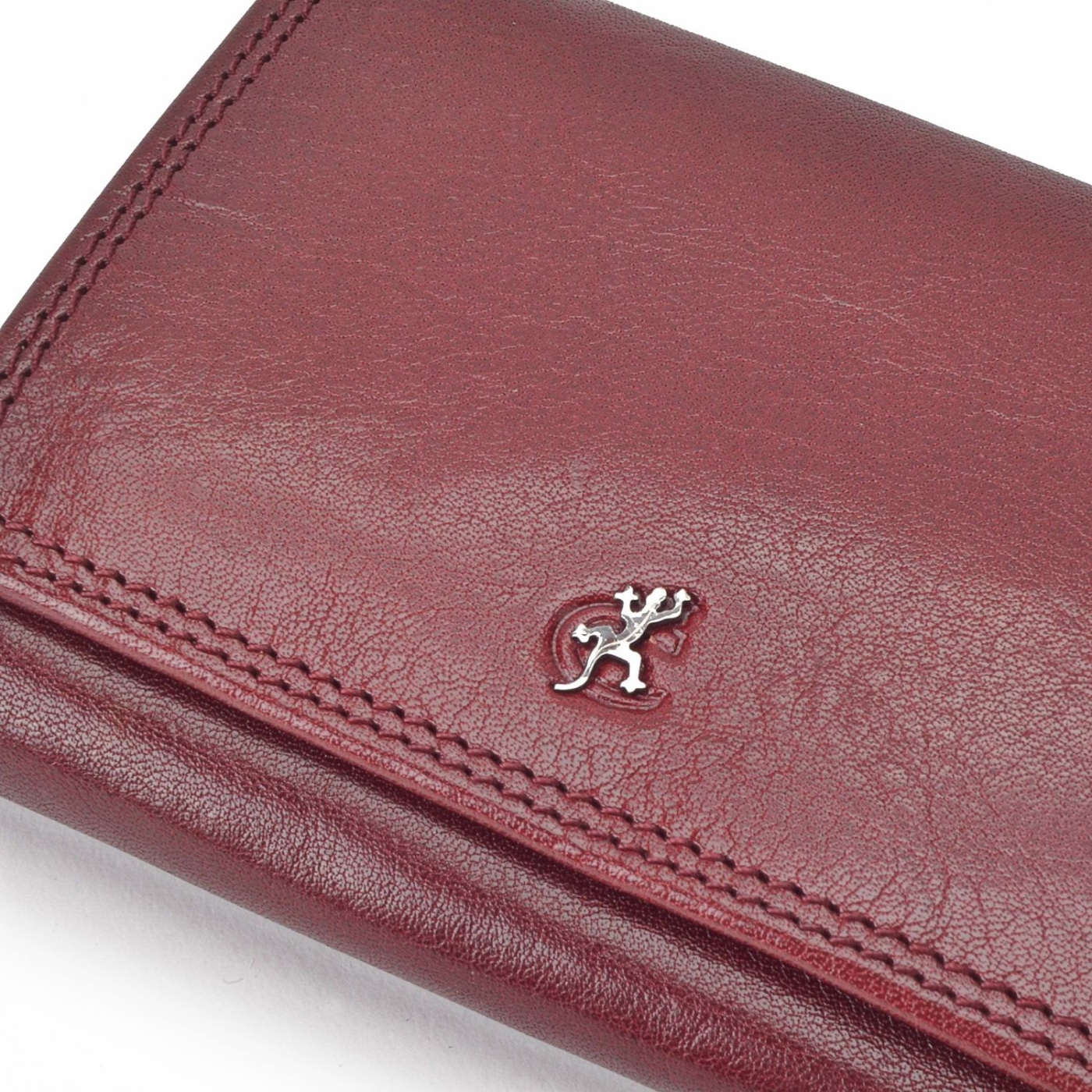 Praktická kožená peněženka Cosset materiál kůže zapínání na cvoček barva vínová velikost střední 4499 Komodo BO Logo