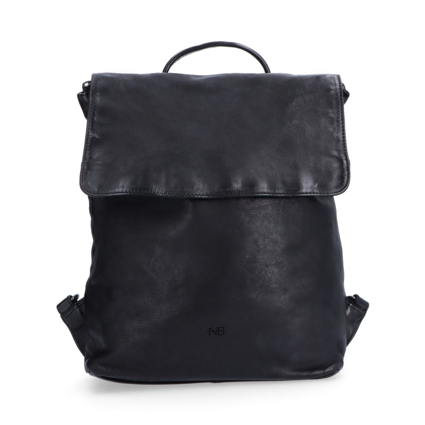 Kožený batoh s klopou ve vintage stylu Noelia Bolger materiál kůže zapínání na zip barva černá velikost střední NB 2014 C Zepředu