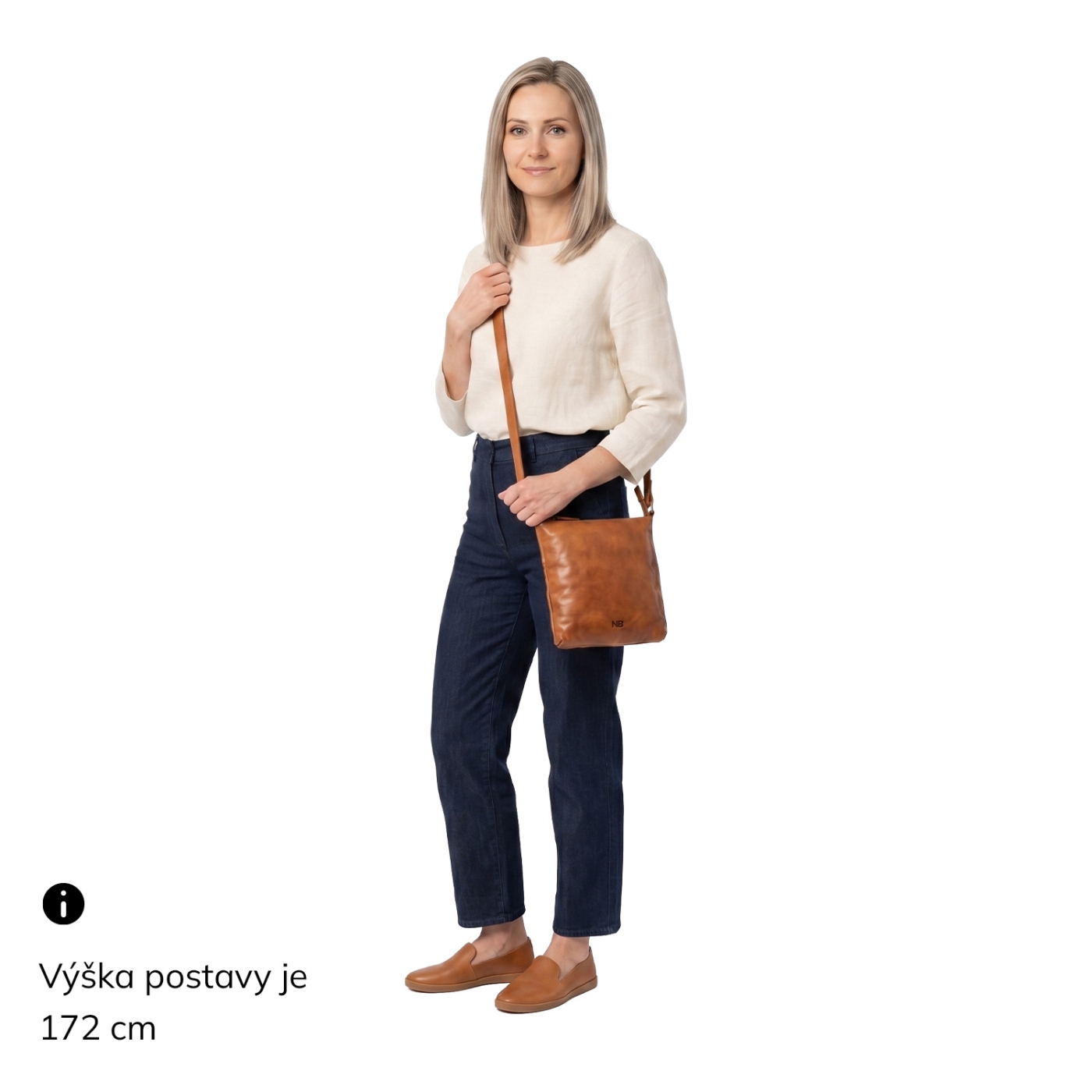 Elegantní kožená crossbody kabelka Noelia Bolger materiál kůže zapínání na zip barva koňaková velikost malá NB 2415 KO Na postavě