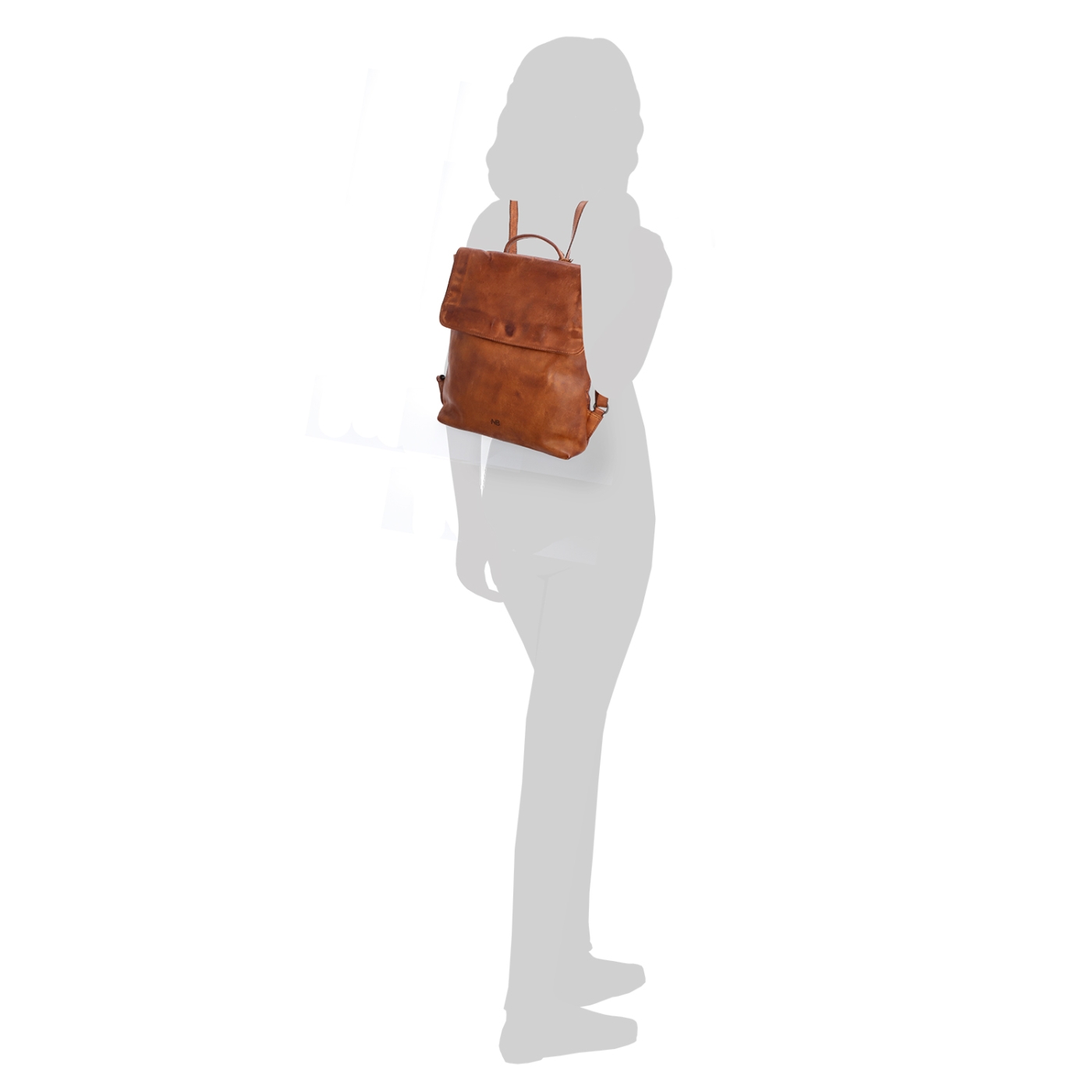 Kožený batoh s klopou ve vintage stylu Noelia Bolger materiál kůže zapínání na zip barva koňaková velikost střední NB 2014 KO Na postavě