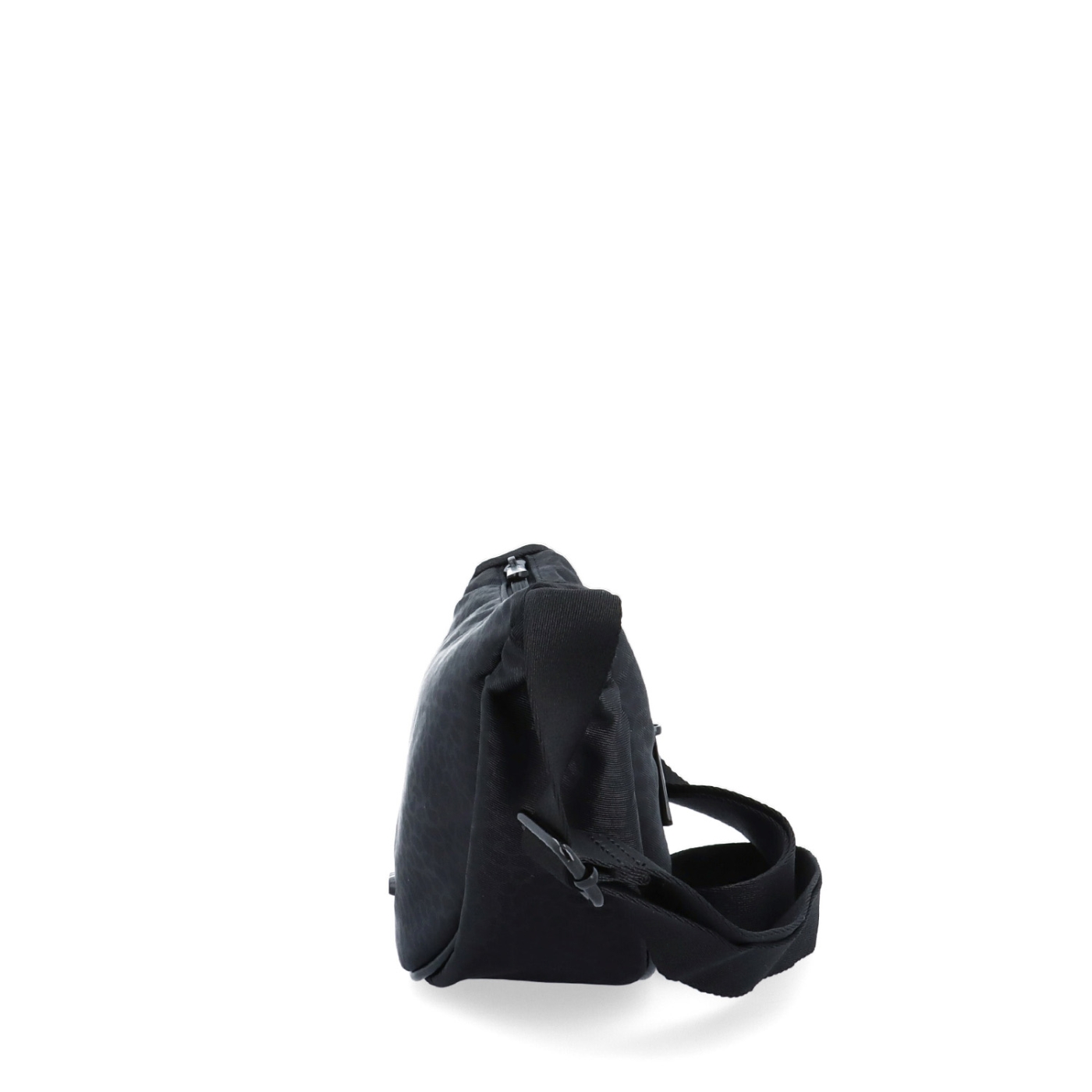 Malá nylonová kabelky typu moonbag Carmelo materiál nylon zapínání na zip barva černá velikost malá 6609 C LE Z boku