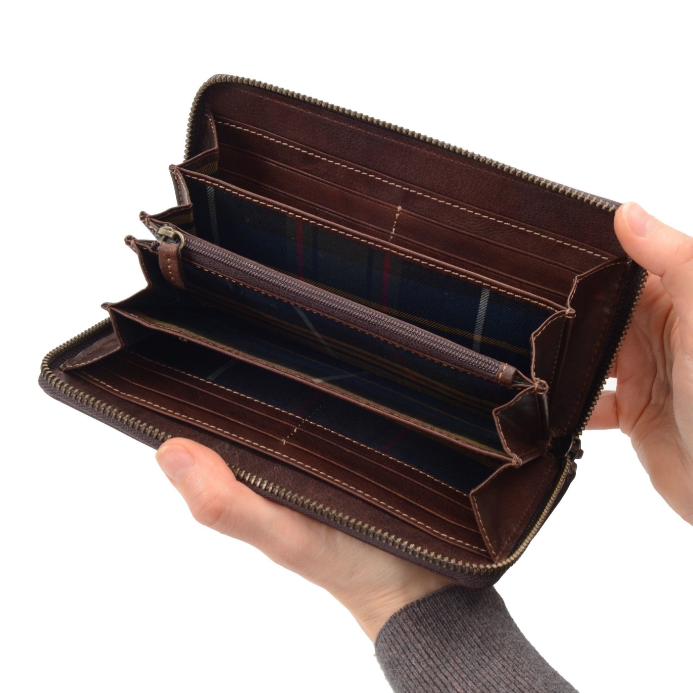 Kožená peněženka penál Poyem materiál kůže zapínání na zip barva hnědá velikost velká 5212 Poyem H Detail