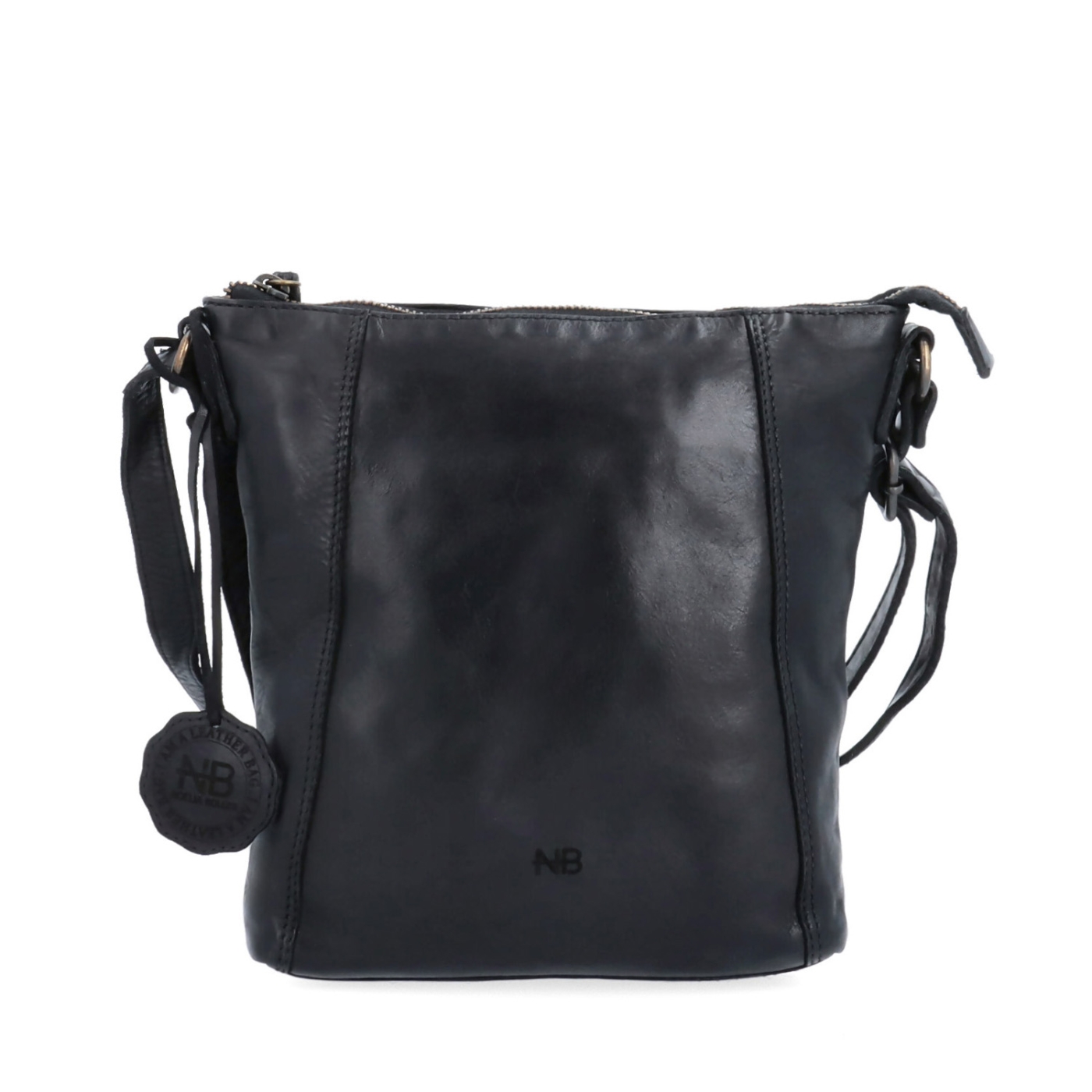 Malá kožená crossbody s prošitím Noelia Bolger materiál kůže zapínání na zip barva černá velikost malá NB 2086 C Zepředu
