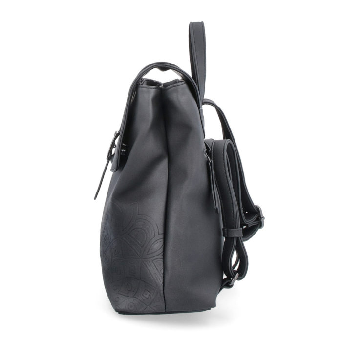 Elegantní batoh černá
